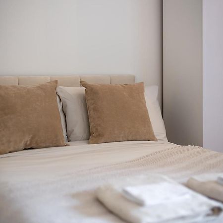 Aryas Apartments London Edgware Exteriér fotografie