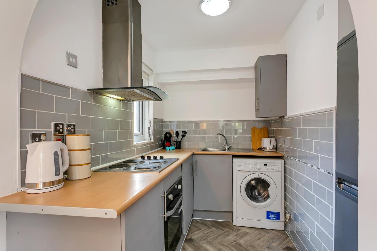 Aryas Apartments London Edgware Exteriér fotografie