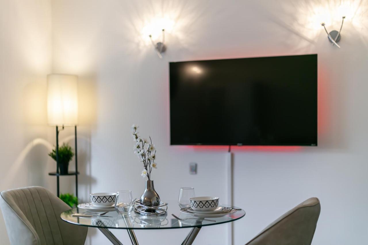 Aryas Apartments London Edgware Exteriér fotografie